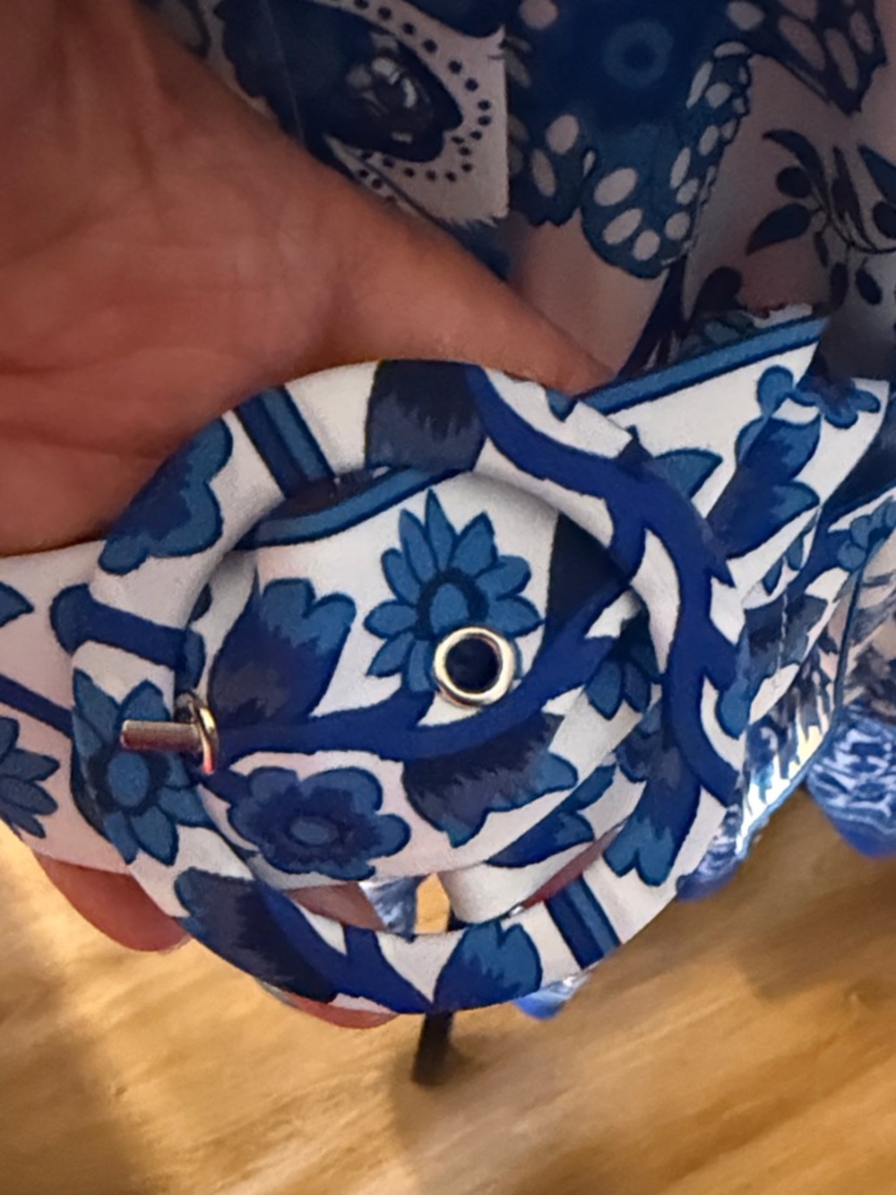 Sugarlips Blue and White Floral Belted Midi Dress - Picture 4 of 10